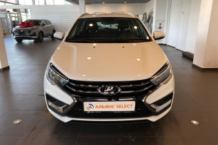 LADA VESTA