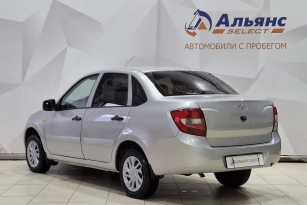 LADA GRANTA