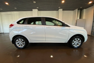 LADA XRAY