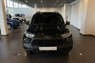 LADA NIVA TRAVEL