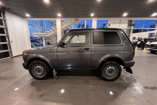 LADA 2121 (4X4)