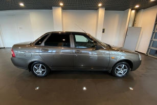 LADA PRIORA