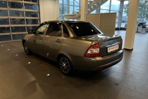 LADA PRIORA