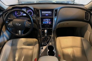 INFINITI Q50
