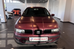 SEAT TOLEDO