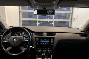 SKODA OKTAVIA