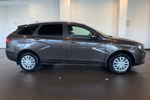LADA VESTA