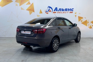 LADA VESTA