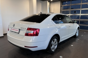 SKODA OKTAVIA