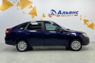 LADA GRANTA