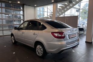 LADA GRANTA