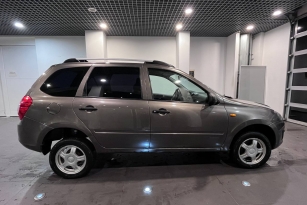 LADA KALINA
