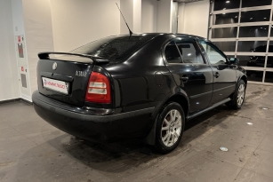SKODA OKTAVIA