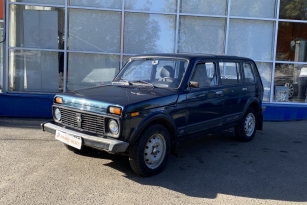 LADA 2131