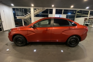 LADA VESTA