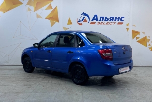 LADA GRANTA