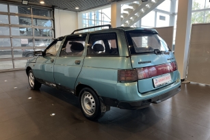 LADA 2111
