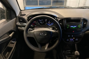LADA VESTA