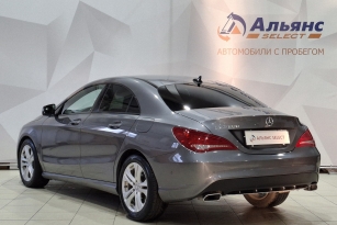MERCEDES-BENZ CLA