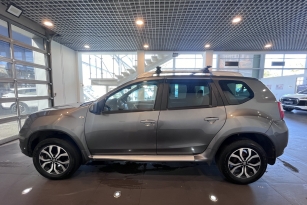 NISSAN TERRANO
