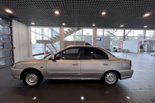 KIA SPECTRA