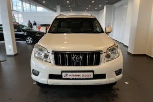 TOYOTA LAND CRUSER