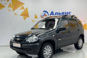 CHEVROLET NIVA