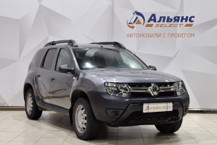 RENAULT DUSTER