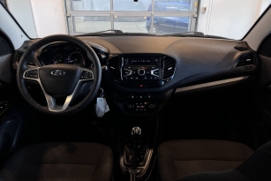 LADA VESTA