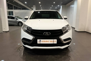 LADA XRAY