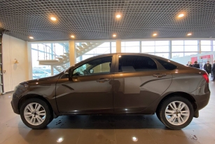 LADA VESTA