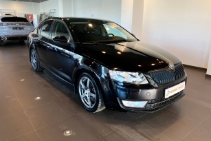 SKODA OKTAVIA