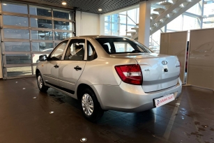 LADA GRANTA