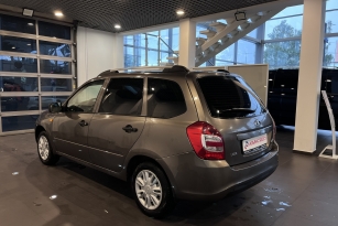 LADA KALINA