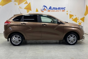 LADA XRAY