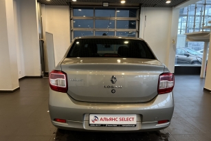 RENAULT LOGAN