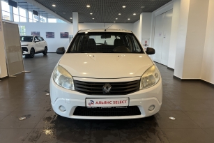 RENAULT SANDERO