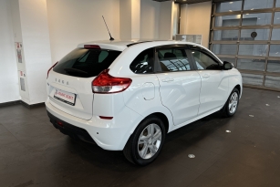 LADA XRAY