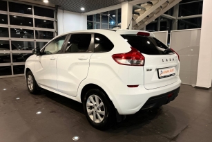 LADA XRAY