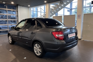 LADA GRANTA