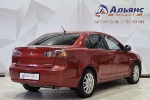 MITSUBISHI LANCER
