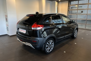LADA XRAY