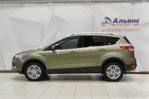 FORD KUGA