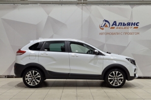 LADA XRAY