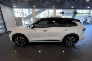 GEELY MONJARO (KX11)