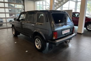 LADA 2131 (4X4)