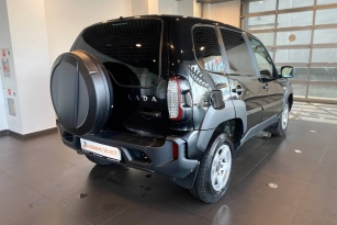 LADA 2121 (4X4)