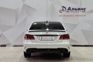 MERCEDES-BENZ A180D