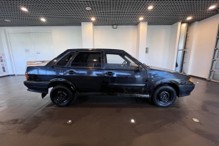 LADA 2115