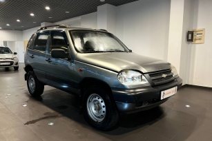ШЕВРОЛЕ NIVA
